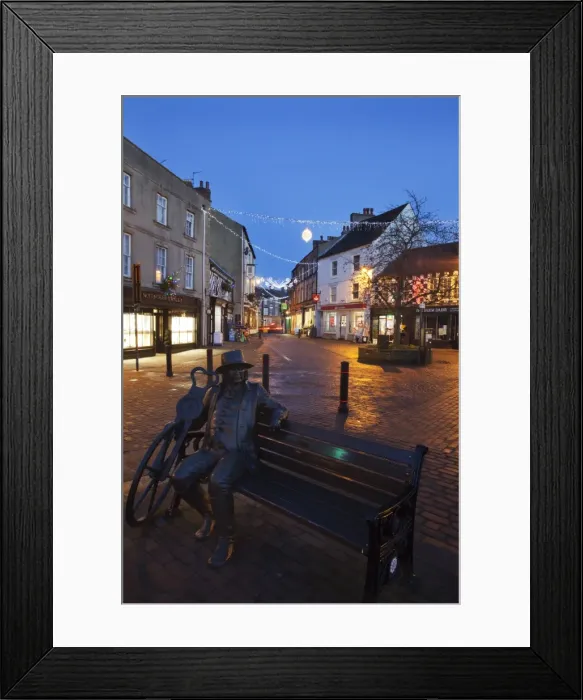 Framed Print : Blind Jack statue at Christmas, Knaresborough, North Yorkshire, Yorkshire, England, United Kingdom, Europe Framed Print : Blind Jack statue at Christmas, Knaresborough, North Yorkshire, Yorkshire, England, United Kingdom, Europe