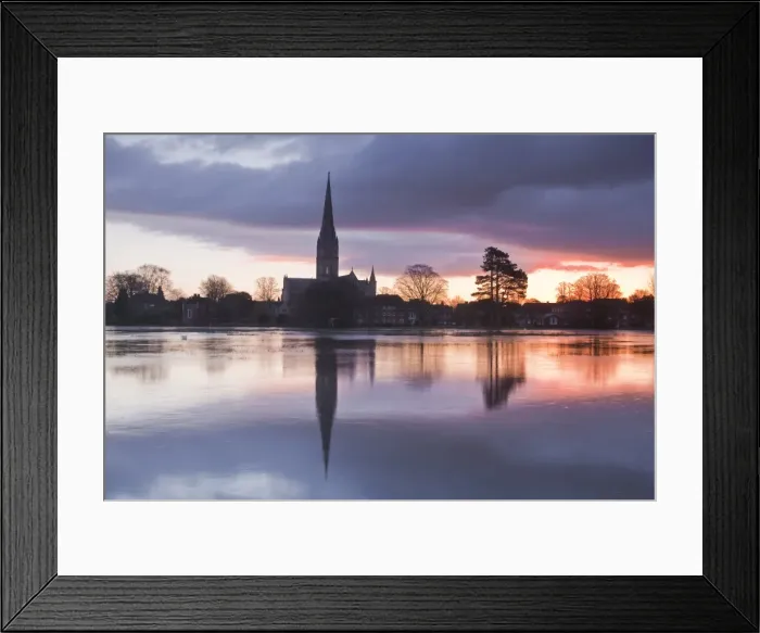 Framed Print : Salisbury Cathedral at dawn reflected in the flooded West Harnham Water Meadows, Salisbury, Wiltshire, England, United Kingdom, Europe Framed Print : Salisbury Cathedral at dawn reflected in the flooded West Harnham Water Meadows, Salisbury, Wiltshire, England, United Kingdom, Europe