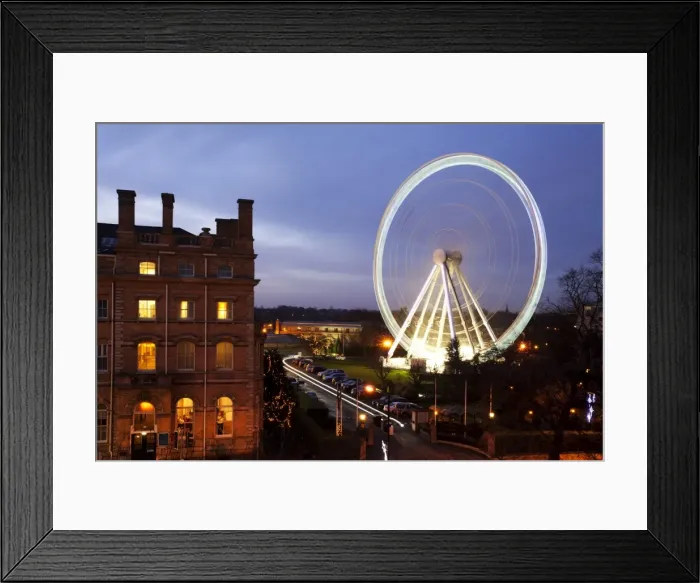Framed Print : The Wheel of York and Royal York Hotel at dusk, York, Yorkshire, England, United Kingdom, Europe Framed Print : The Wheel of York and Royal York Hotel at dusk, York, Yorkshire, England, United Kingdom, Europe