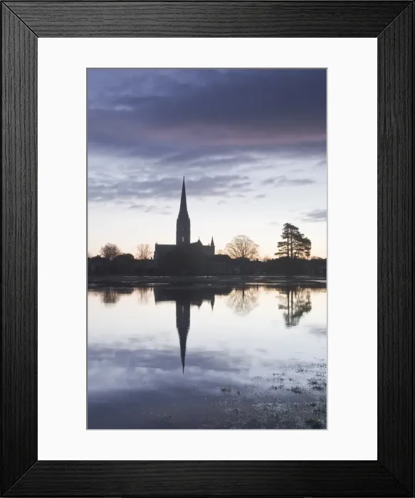 Framed Print : Salisbury cathedral at dawn reflecting in the flooded West Harnham Water Meadows, Salisbury, Wiltshire, England, United Kingdom, Europe Framed Print : Salisbury cathedral at dawn reflecting in the flooded West Harnham Water Meadows, Salisbury, Wiltshire, England, United Kingdom, Europe