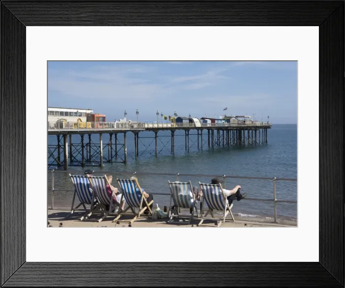 Framed Print : A view of the Pier, Teignmouth, Devon, England, United Kingdom, Europe Framed Print : A view of the Pier, Teignmouth, Devon, England, United Kingdom, Europe