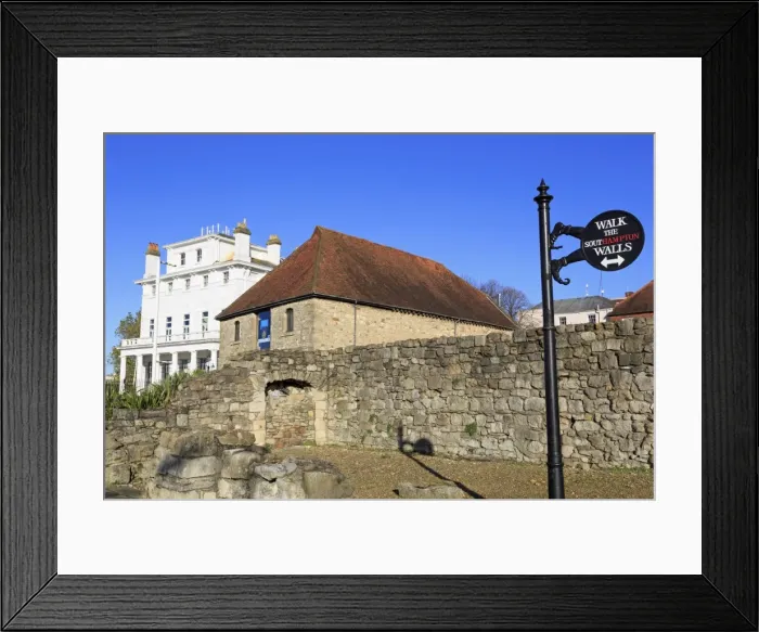 Framed Print : The Wool House, Southampton, Hampshire, England, United Kingdom, Europe Framed Print : The Wool House, Southampton, Hampshire, England, United Kingdom, Europe