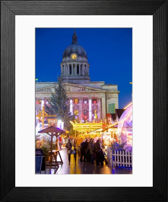 Framed Print : Council House and Christmas Market stalls in the Market Square, Nottingham, Nottinghamshire, England, United Kingdom, Europe Framed Print : Council House and Christmas Market stalls in the Market Square, Nottingham, Nottinghamshire, England, United Kingdom, Europe
