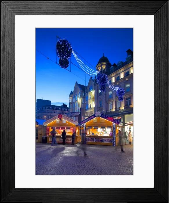 Framed Print : Christmas Market, Sheffield, South Yorkshire, Yorkshire, England, United Kingdom, Europe Framed Print : Christmas Market, Sheffield, South Yorkshire, Yorkshire, England, United Kingdom, Europe