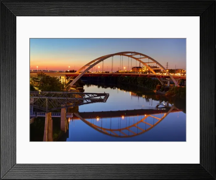 Framed Print : Cumberland River and Gateway Bridge, Nashville, Tennessee, United States of America, North America Framed Print : Cumberland River and Gateway Bridge, Nashville, Tennessee, United States of America, North America