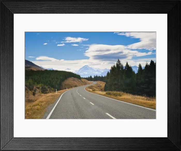 Framed Print : Road to Aoraki Mount Cook in Aoraki Mount Cook National Park, UNESCO World Heritage Site, South Island, New Zealand, Pacific Framed Print : Road to Aoraki Mount Cook in Aoraki Mount Cook National Park, UNESCO World Heritage Site, South Island, New Zealand, Pacific