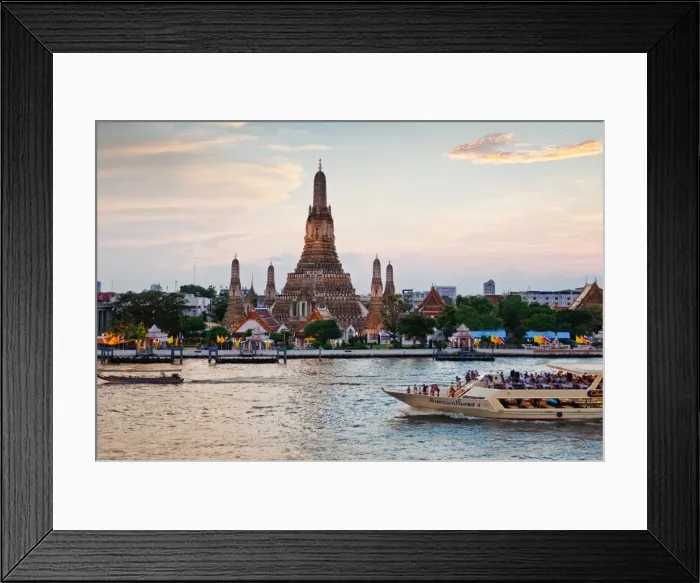 Framed Print : Wat Arun (Temple of the Dawn) and Chao Phraya River at sunset, Bangkok, Thailand, Southeast Asia, Asia Framed Print : Wat Arun (Temple of the Dawn) and Chao Phraya River at sunset, Bangkok, Thailand, Southeast Asia, Asia