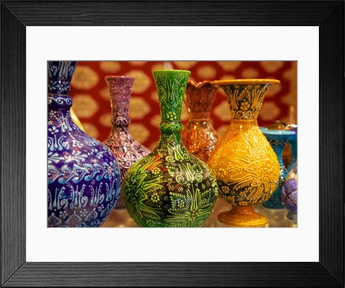 Framed Print : Souvenirs, Central Market, Abu Dhabi, United Arab Emirates, Middle East Framed Print : Souvenirs, Central Market, Abu Dhabi, United Arab Emirates, Middle East