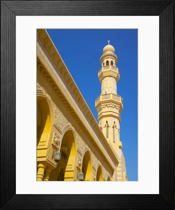 Framed Print : Ornate Mosque, Abu Dhabi, United Arab Emirates, Middle East Framed Print : Ornate Mosque, Abu Dhabi, United Arab Emirates, Middle East