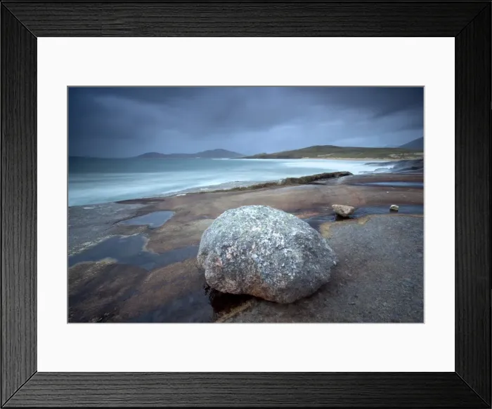 Framed Print : Large erratic boulder on the rocky coastline at Scarista with a view over the sand towards the hills of Taransay, Scarista, Isle of Harris, Outer Hebrides, Scotland, United Kingdom, Europe Framed Print : Large erratic boulder on the rocky coastline at Scarista with a view over the sand towards the hills of Taransay, Scarista, Isle of Harris, Outer Hebrides, Scotland, United Kingdom, Europe