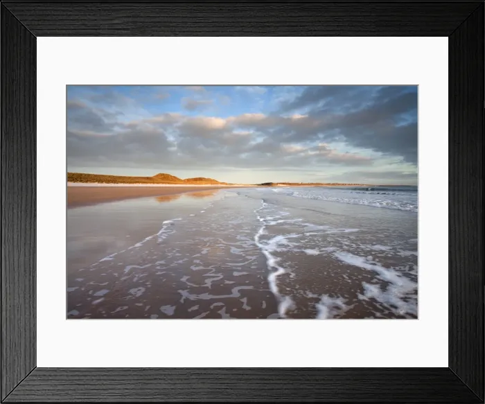 Framed Print : Looking across Embleton Bay just after sunrise towards the sunlit sand dunes at Embleton and Low Newton, with gentle waves washing up the beach in the foreground, Embleton, near Alnwick, Northumberland, England, United Kingdom, Europe Framed Print : Looking across Embleton Bay just after sunrise towards the sunlit sand dunes at Embleton and Low Newton, with gentle waves washing up the beach in the foreground, Embleton, near Alnwick, Northumberland, England, United Kingdom, Europe