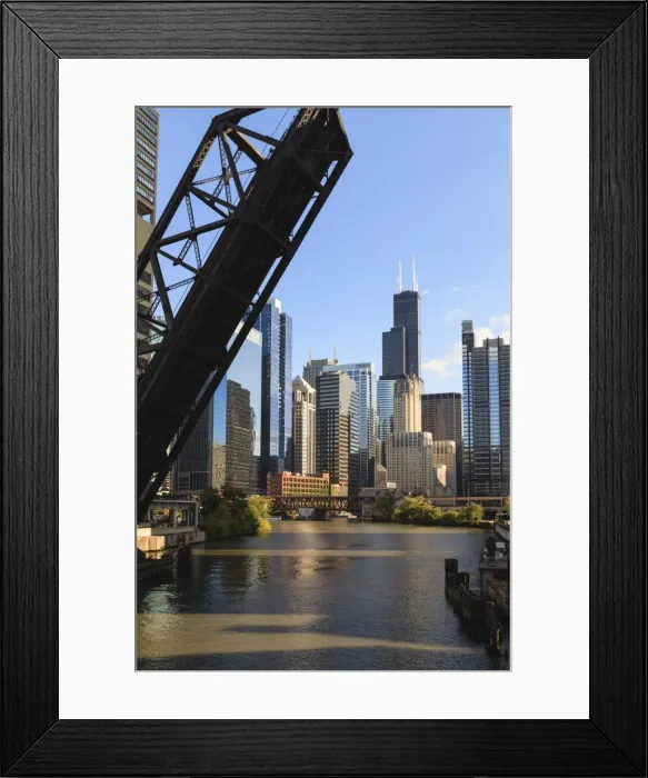 Framed Print : Chicago River and towers of the West Loop area, Willis Tower, formerly Sears Tower in the background, a raised disused railway bridge in the foreground, Chicago, Illinois, United States of America, North America Framed Print : Chicago River and towers of the West Loop area, Willis Tower, formerly Sears Tower in the background, a raised disused railway bridge in the foreground, Chicago, Illinois, United States of America, North America