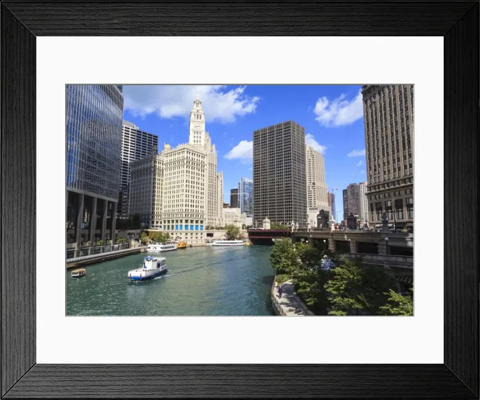 Framed Print : Chicago River Walk follows the riverside along East Wacker Drive, Chicago, Illinois, United States of America, North America Framed Print : Chicago River Walk follows the riverside along East Wacker Drive, Chicago, Illinois, United States of America, North America