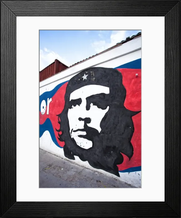 Framed Print : Mural of revolutionary Che Guevara painted on a wall, Havana Centro, Cuba, West Indies, Central America Framed Print : Mural of revolutionary Che Guevara painted on a wall, Havana Centro, Cuba, West Indies, Central America