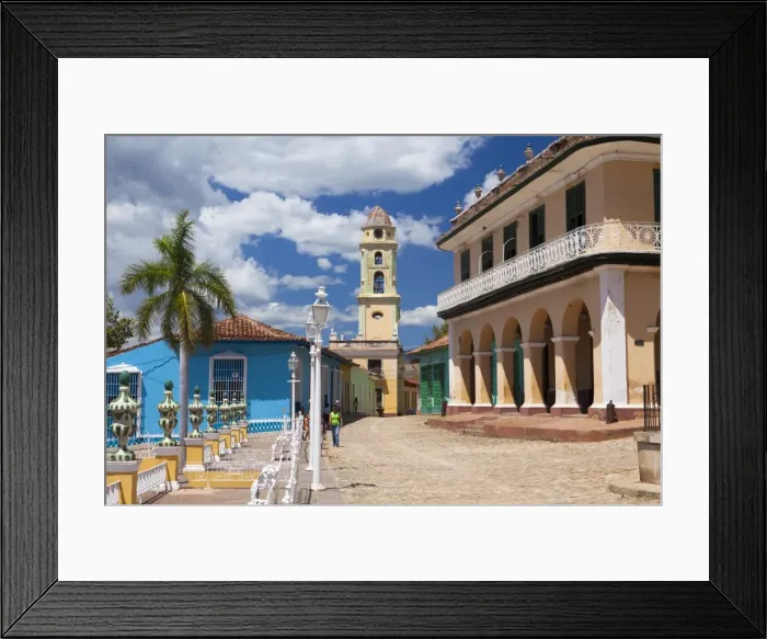 Framed Print : View across Plaza Mayor towards Museo Romantico and the belltower of The Convento de San Francisco de Asis, Trinidad, UNESCO World Heritage Site, Cuba, West Indies, Central America Framed Print : View across Plaza Mayor towards Museo Romantico and the belltower of The Convento de San Francisco de Asis, Trinidad, UNESCO World Heritage Site, Cuba, West Indies, Central America