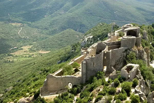 Chateau de Peyrepertuse, a Cathar castle, Languedoc, France, Europe