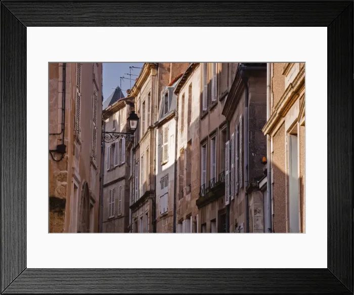 Framed Print : The small streets of the city of Poitiers, Vienne, Poitou-Charentes, France, Europe Framed Print : The small streets of the city of Poitiers, Vienne, Poitou-Charentes, France, Europe