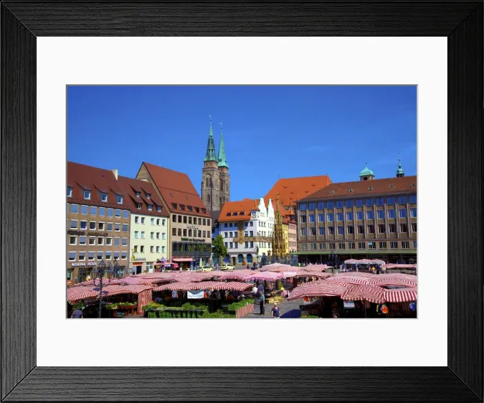 Framed Print : Schoener Brunnen Fountain, Market Square and St. Sebaldus Church, Nuremberg, Bavaria, Germany, Europe Framed Print : Schoener Brunnen Fountain, Market Square and St. Sebaldus Church, Nuremberg, Bavaria, Germany, Europe