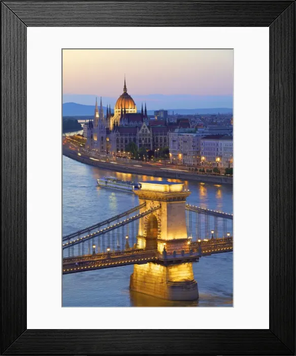 Framed Print : Chain Bridge, River Danube and Hungarian Parliament at dusk, UNESCO World Heritage Site, Budapest, Hungary, Europe Framed Print : Chain Bridge, River Danube and Hungarian Parliament at dusk, UNESCO World Heritage Site, Budapest, Hungary, Europe
