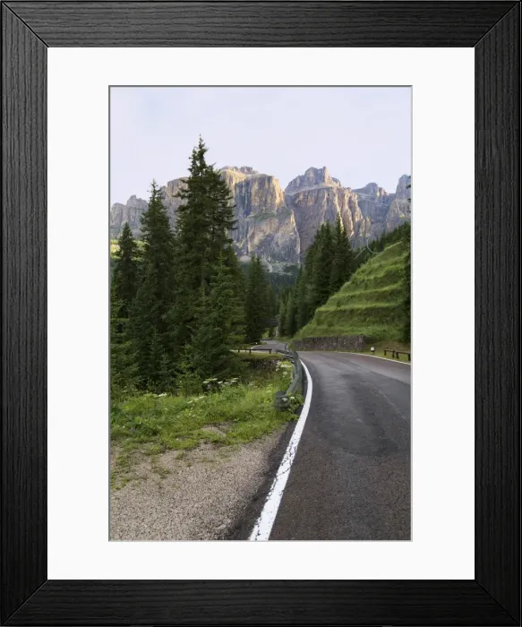 Framed Print : Mountain road and the Sassolungo mountains in the Dolomites near Canazei, Trentino-Alto Adige, Italy, Europe Framed Print : Mountain road and the Sassolungo mountains in the Dolomites near Canazei, Trentino-Alto Adige, Italy, Europe