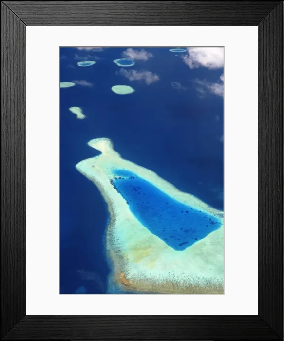 Framed Print : Aerial view of the Maldives, Indian Ocean, Asia Framed Print : Aerial view of the Maldives, Indian Ocean, Asia