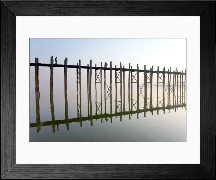 Framed Print : Dawn view of the famous U Bein teak bridge crossing Taungthaman Lake, the bridge reflecting in the calm water, near Mandalay, Myanmar (Burma), Asia Framed Print : Dawn view of the famous U Bein teak bridge crossing Taungthaman Lake, the bridge reflecting in the calm water, near Mandalay, Myanmar (Burma), Asia