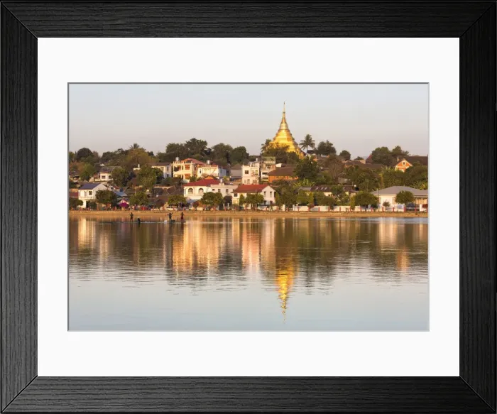Framed Print : View of Kengtung (Kyaingtong) looking across Naung Tung Lake towards the town and gilded stupa of Wat Jong Kham bathed in evening light, Kengtung, Shan State, Myanmar (Burma), Asia Framed Print : View of Kengtung (Kyaingtong) looking across Naung Tung Lake towards the town and gilded stupa of Wat Jong Kham bathed in evening light, Kengtung, Shan State, Myanmar (Burma), Asia