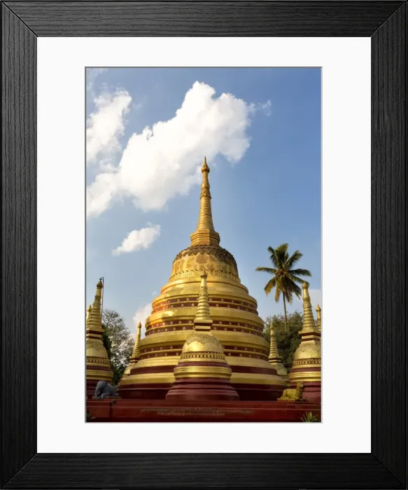 Framed Print : The gilded stupas of Wat In, Kengtung (Kyaingtong), Shan State, Myanmar (Burma), Asia Framed Print : The gilded stupas of Wat In, Kengtung (Kyaingtong), Shan State, Myanmar (Burma), Asia