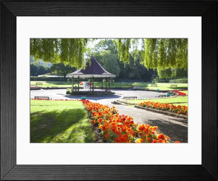 Framed Print : Ynysangharad Park, Pontypridd, Mid-Glamorgan, Wales, United Kingdom, Europe Framed Print : Ynysangharad Park, Pontypridd, Mid-Glamorgan, Wales, United Kingdom, Europe