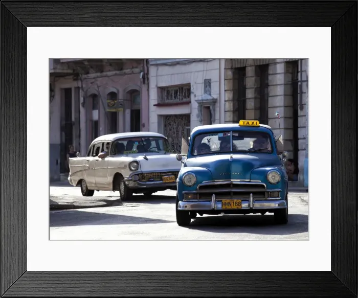 Framed Print : Vintage American car taxi on Avenue Colon during morning rush hour soon after sunrise, Havana Centro, Cuba, West Indies, Central America Framed Print : Vintage American car taxi on Avenue Colon during morning rush hour soon after sunrise, Havana Centro, Cuba, West Indies, Central America