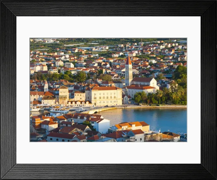 Framed Print : Cathedral of St. Lawrence at sunrise, Trogir, UNESCO World Heritage Site, Dalmatian Coast, Adriatic, Croatia, Europe Framed Print : Cathedral of St. Lawrence at sunrise, Trogir, UNESCO World Heritage Site, Dalmatian Coast, Adriatic, Croatia, Europe