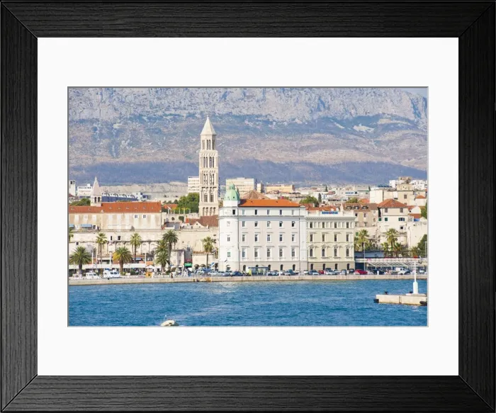 Framed Print : Cathedral of St. Domnius (Katedrala Svetog Duje) rising above Split, Dalmatian Coast, Adriatic, Croatia, Europe Framed Print : Cathedral of St. Domnius (Katedrala Svetog Duje) rising above Split, Dalmatian Coast, Adriatic, Croatia, Europe