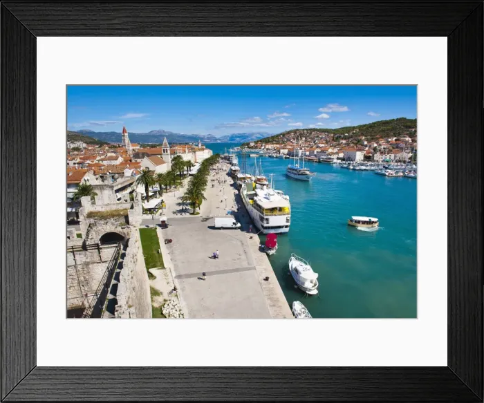 Framed Print : Trogir waterfront, Obala Bana Berislavica, Trogir, UNESCO World Heritage Site, Dalmatian Coast, Adriatic, Croatia, Europe Framed Print : Trogir waterfront, Obala Bana Berislavica, Trogir, UNESCO World Heritage Site, Dalmatian Coast, Adriatic, Croatia, Europe