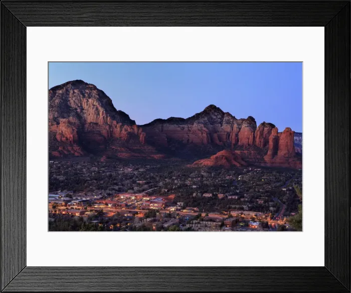 Framed Print : Twilight in Sedona, Arizona, United States of America, North America Framed Print : Twilight in Sedona, Arizona, United States of America, North America