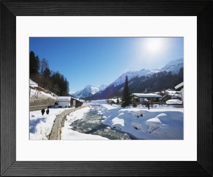 Framed Print : Winter walking trail, Klosters, Graubunden, Swiss Alps, Switzerland, Europe Framed Print : Winter walking trail, Klosters, Graubunden, Swiss Alps, Switzerland, Europe