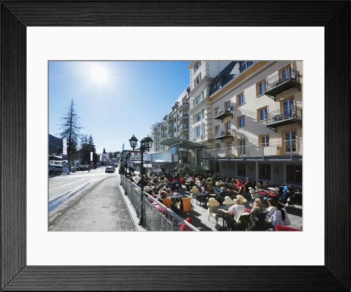 Framed Print : Apres ski bar, Davos, Graubunden, Swiss Alps, Switzerland, Europe Framed Print : Apres ski bar, Davos, Graubunden, Swiss Alps, Switzerland, Europe