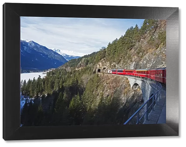 Landwasser Viaduct, Bernina Express railway line, UNESCO World Heritage Site, Graubunden, Swiss Alps, Switzerland, Europe