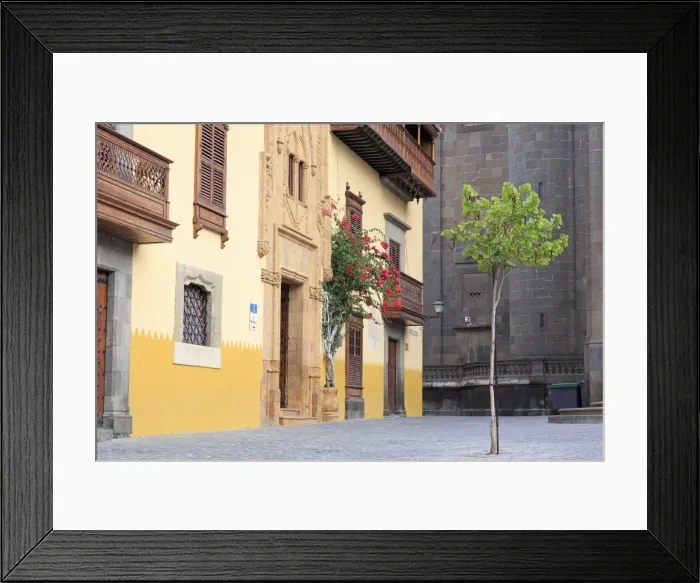 Framed Print : Casa de Colon Museum in the Vegueta District, Las Palmas City, Gran Canaria Island, Canary Islands, Spain, Europe Framed Print : Casa de Colon Museum in the Vegueta District, Las Palmas City, Gran Canaria Island, Canary Islands, Spain, Europe