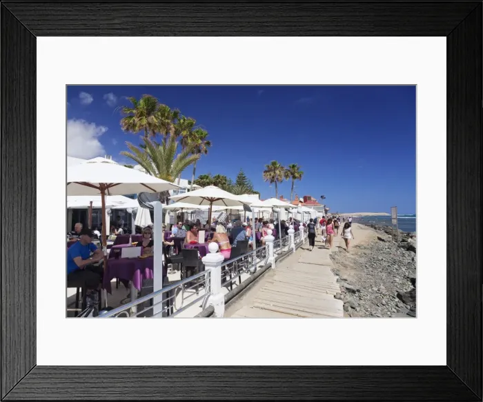 Framed Print : Cafes at the Playa de Maspalomas, Maspalomas, Gran Canaria, Canaty Islands, Spain, Atlantic, Europe Framed Print : Cafes at the Playa de Maspalomas, Maspalomas, Gran Canaria, Canaty Islands, Spain, Atlantic, Europe