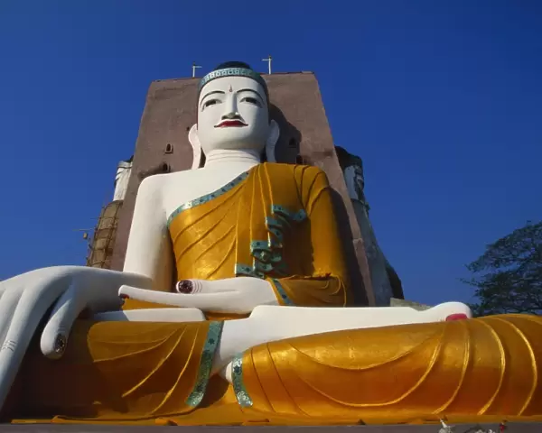 Large Statue of the Buddha at Kyaik Pun Paya, Bago, Myanmar