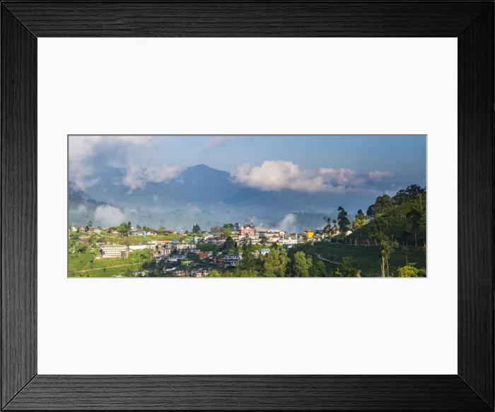Framed Print : Haputale, Sri Lanka Hill Country, Nuwara Eliya District, Sri Lanka, Asia Framed Print : Haputale, Sri Lanka Hill Country, Nuwara Eliya District, Sri Lanka, Asia