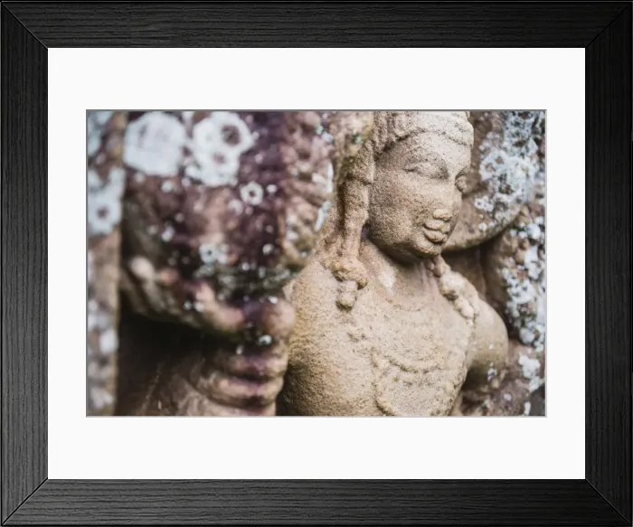 Framed Print : Guardian statue at Thuparama Dagoba, Mahavihara (The Great Monastery), Anuradhapura, UNESCO World Heritage Site, Sri Lanka, Asia Framed Print : Guardian statue at Thuparama Dagoba, Mahavihara (The Great Monastery), Anuradhapura, UNESCO World Heritage Site, Sri Lanka, Asia