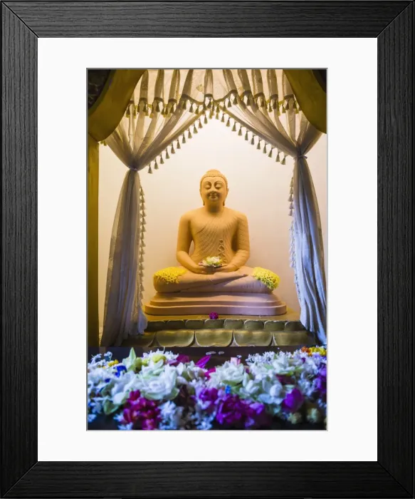 Framed Print : Temple of the Sacred Tooth Relic (Sri Dalada Maligawa), Buddha statue in a lotus position, Kandy, Sri Lanka, Asia Framed Print : Temple of the Sacred Tooth Relic (Sri Dalada Maligawa), Buddha statue in a lotus position, Kandy, Sri Lanka, Asia