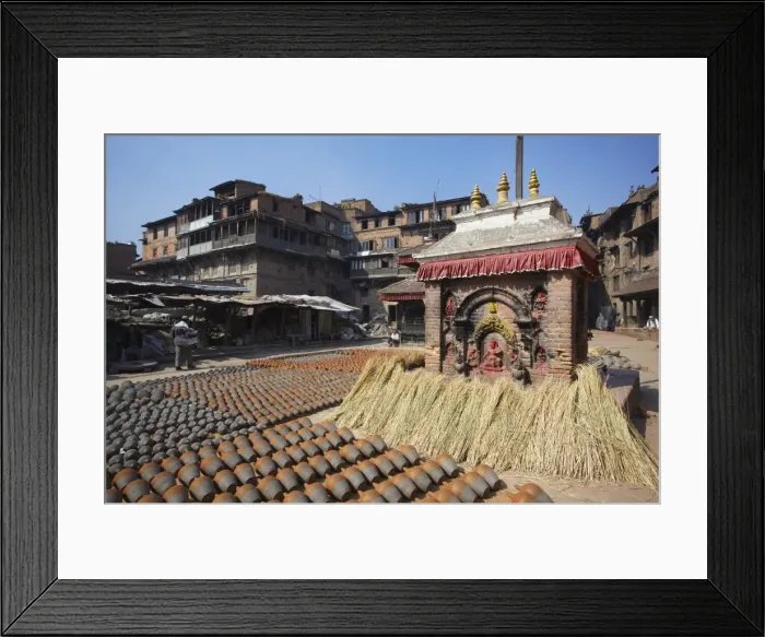 Framed Print : Potters Square, Bhaktapur, UNESCO World Heritage Site, Kathmandu Valley, Nepal, Asia Framed Print : Potters Square, Bhaktapur, UNESCO World Heritage Site, Kathmandu Valley, Nepal, Asia
