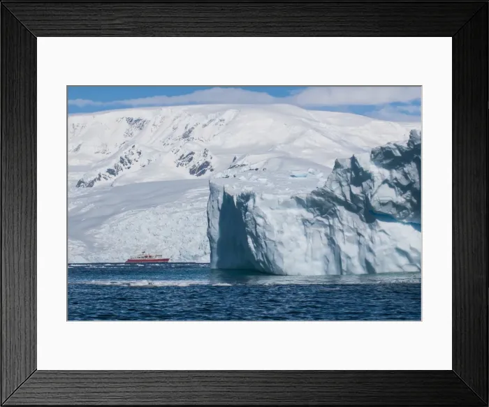 Framed Print : Glacier and icebergs in Cierva Cove, Antarctica, Polar Regions Framed Print : Glacier and icebergs in Cierva Cove, Antarctica, Polar Regions