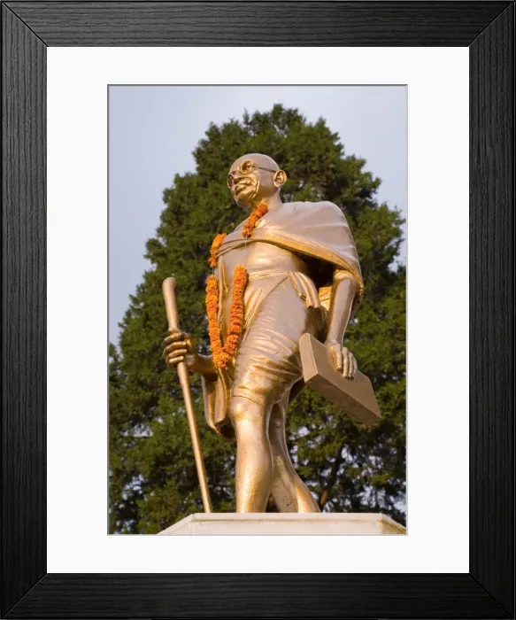 Framed Print : Statue of Gandhi, Shimla, Himachal Pradesh, India, Asia Framed Print : Statue of Gandhi, Shimla, Himachal Pradesh, India, Asia