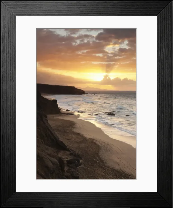 Framed Print : View from Playa del Viejo Rey to the Peninsula of Jandia, La Pared, Fuerteventura, Canary Islands, Spain, Atlantic, Europe Framed Print : View from Playa del Viejo Rey to the Peninsula of Jandia, La Pared, Fuerteventura, Canary Islands, Spain, Atlantic, Europe