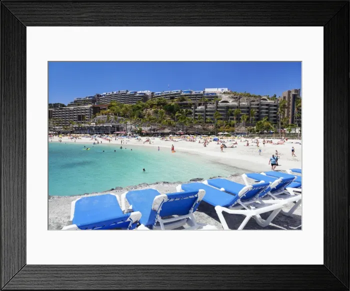 Framed Print : Sun loungers at a beach, Arguineguin, Anfi del Mar, Playa de la Verga, Gran Canaria, Canary Islands, Spain, Atlantic, Europe Framed Print : Sun loungers at a beach, Arguineguin, Anfi del Mar, Playa de la Verga, Gran Canaria, Canary Islands, Spain, Atlantic, Europe