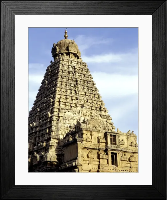 Framed Print : Brahadeeshwara Temple, UNESCO World Heritage Site, Thanjavur, Tamil Nadu, India, Asia Framed Print : Brahadeeshwara Temple, UNESCO World Heritage Site, Thanjavur, Tamil Nadu, India, Asia