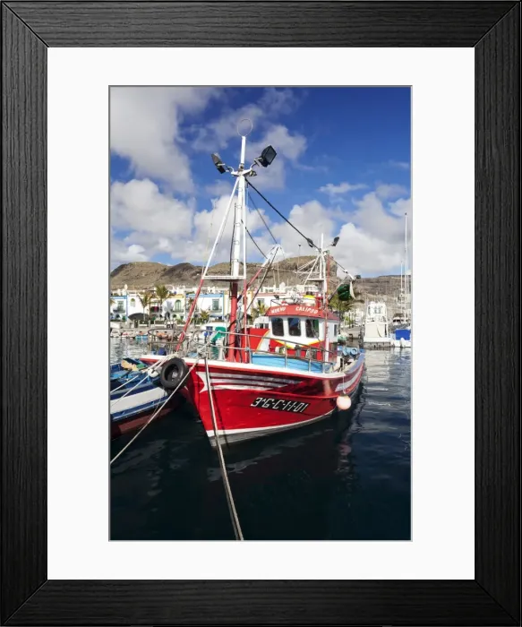 Framed Print : Fishing boat at the old port of Puerto de Mogan, Gran Canaria, Canary Islands, Spain, Atlantic, Europe Framed Print : Fishing boat at the old port of Puerto de Mogan, Gran Canaria, Canary Islands, Spain, Atlantic, Europe